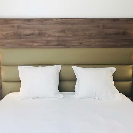 Yes Hotel Avinyon Dış mekan fotoğraf